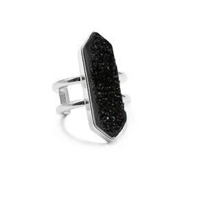Retail $50 Kinsley Armelle Silver Magna Raven Quartz Ring*Velvet gift bag